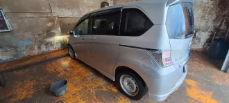 Автомобиль Honda Freed Hybrid, 2011 года выпуска, VIN отсутствует.