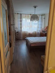 Квартира - 59,5 кв. м, адрес: Московская обл., г. Мытищи, ул. Красная Слобода, д. 13, кв. 242, этаж 5, кадастровый номер 50:12:0090221:6227, ограничения и обременения: имеются зарегистрированные и проживающие лица в жилом помещении, ведется судебная работа по выселению, доступ на объект ограничен…
