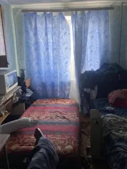1/4 доли комнаты 11.2 кв.м, г. Ставрополь. Помещение (комната), площадь 11.2 кв. м., назначение: Жилое, адрес (местонахождение): Россия, Ставропольский край, г. Ставрополь, Проспект Юности, дом 5, квартира 159, кадастровый (условный) номер: 26:12:010304:3657. Находится в долевой собственности…