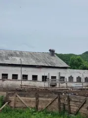 Объект недвижимости по адресу: Приморский край, Партизанский район, с. Новицкое, ул. Матросова, д. 58. В составе: здание кормоцех, кадастровый номер 25:13:020211:1652, назначение нежилое, площадь 271,2 кв.м, этажность 1.
