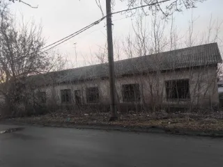 Нежилое здание, 255.1 м², Тульская область, Киреевский район, нежилое отдельно стоящее здание с земельным участком по адресу: Российская Федерация, Тульская область, Киреевский район, п. Шварцевский, ул.Восточная. Год ввода в эксплуатацию: 2012. Количество подземных этажей: 0. Вид ограничений и…