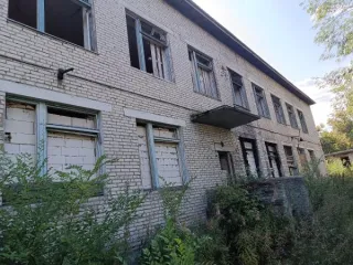 Курган, ул. Техническая, д. 15 Здание, кадастровый номер: 45:25:080301:132, площадь: 1058,3 кв.м., здание, кадастровый номер: 45:25:080301:2204, площадь: 1158,7 кв.м., нежилое здание склада, кадастровый номер: 45:25:080301:90, площадь: 64,7 кв.м., земельный участок, категория земель: земли…