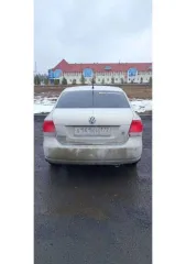 Volkswagen Polo, 2012 года, 105 лс, цвет кузова серебристо-желтый, VIN XW8ZZZ61ZDG031673.