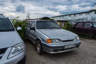 ВАЗ 21140 LADA SAMARA 2005 года выпуска, цвет кузова светло-серебристый металлик. Пробег 100000 км. VIN: XTA21140064116980. Государственный регистрационный знак С 051 ХН 48.