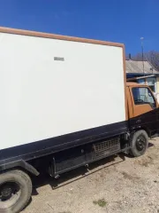 Грузовой автомобиль Mazda Titan 1990 года, шасси (рама) № WG64T102992. Пробег уточнять при осмотре.