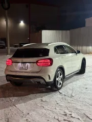 Mercedes-Benz GLA180 2015 Avtomobil marki Mercedes-Benz model GLA180 2015 g.v. VIN-nomer WDC1569422J121359 Oznakomit'sya s realizuemym imushchestvom mozhno po mestu ego nakhozhdeniya (660012, gorod Krasnoyarsk, ul. Yaryginskaya naberezhnaya, d.19 A. Vremya i prochie detali po osmotru mozhete…
