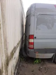 Мерседес Бенц спринтер 313 CDI 2010 года, серый цвет. VIN: WDB9066351S476861, ПТС: 39УВ175629, госномер: Р550МЕ39. Двигатель дизельный, модель 651955, номер 30266664, мощность 95 л.с. (129 кВт), объем 2143 см³. Кузов WDB9066351S476861, экологический класс 4, масса без нагрузки 3500 (2175) кг…