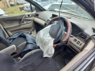 Mitsubishi RVR 2000, г/н О533ХМ124, 2000 г.в., № кузова N61W0205693. После ДТП комплектность и состояние не проверялась, имущество обращено в доход государства, документы отсутствуют. Находится в Кежемском районе. -60% автомобиль находится в залоге. Пробег: 0, вид транспорта: легковой, объем…