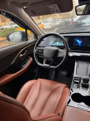 Omoda C5 2023, легковой автомобиль марки Omoda, модель C5, год выпуска 2023, кузов № LVVDD21B4PD125836, идентификационный номер (VIN) LVVDD21B4PD125836. Ознакомление с перечнем и характеристиками имущества проводится каждую среду с 10 (мск) до 12 (мск) по адресу г. Краснодар, ул. Им. Чернышевского…