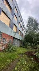 Незавершенная поликлиника на 600 посещений, 5471 кв.м, Кемеровская область. Объект незавершенного строительства (поликлиника на 600 посещений), кадастровый номер: 42:22:0102003:4630, с земельным участком, расположенным по адресу: Кемеровская обл., Березовский городской округ, г. Березовский, ул…