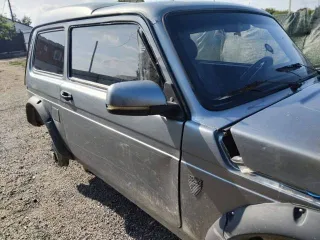 ВАЗ 2121 (4x4), 2000; ВАЗ 212180, 2000 ВАЗ 2121 (4x4), 2000 года, 79 лс, 300000 км, полный привод; Автомобиль ВАЗ 212180, VIN: X7G212180Y1497563, 2000 г.в. Состояние удовлетворительное, ржавчина, потертости, сколы, разукомлектован, после ДТП.