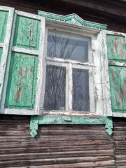 Жилое здание, площадь: 40,4 кв.м., кадастровый номер: 30:04:010106:10593 и земельный участок, площадь: 399 кв.м., категория земель: Земли населенных пунктов, разрешенное использование: Для ведения личного подсобного хозяйства, кадастровый номер: 30:04:010103:175, Адрес (местоположение): обл…