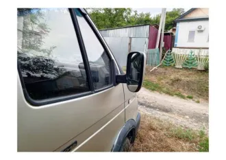 ГАЗ 2752 Соболь 2005 года, цвет антика. VIN X9627520050414197, ПТС 64 РВ 039146, госномер М127СН58. Двигатель бензиновый, модель 40522А, номер 53055776, мощность 140 л.с. (103 кВт). Разрешенная максимальная масса 2800 кг, масса без нагрузки 1970 кг.