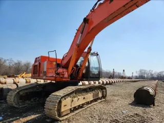 Экскаватор гусеничный Hyundai R300LC-9SH, заводской номер HHKHZ808LE0000183, 2014 год выпуска, госномер 58 УЕ 9248 (63 СВ 9366). Экскаватор гусеничный Hyundai R300LC-9S, заводской номер HHKHZ810LE0001178, 2014 год выпуска, госномер 58 УЕ 9241 (63 СВ 9362). Трактор ДТ-75 ДЕРС2 с буровой установкой…