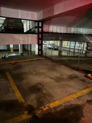 Машино-место площадью 13.9 кв.м, расположенное по адресу: г. Москва, ул. Кетчерская, д. 5А, машино-место № 198, на 4 этаже, пом. VII. Кадастровый номер 77:00:0000000:42189.