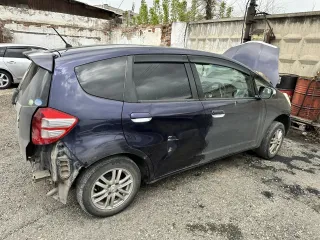 Honda FIT 2010 легковой автомобиль марки: Honda, модели: FIT, год выпуска: 2010 г.. кузов №GE6-1347602 Ознакомление в рабочие дни с 10-00 до 16-00 по месту нахождения имущества – 655103 Респ Хакасия, Усть-Абаканский р-н, рп Усть-Абакан, ул Багратиона, д 13, согласовав время и дату ознакомления по…