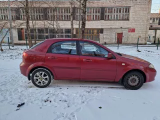 Chevrolet Klan 2007 года, VIN: XUUNF487J70003490, госномер: С762РА47. Находится в залоге у ПАО "Совкомбанк".