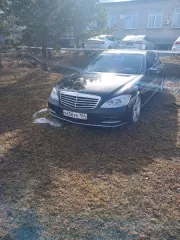 Автомобиль Mercedes-Benz S350 4 MATIC 2010 г.в. ГРЗ Е658УК154 VIN: WDD2211871A333475. Цвет:черный (ПТС-отсутствует) ( арест, наложен арест на имущество в соответствии с приговором Горно-Алтайского городского суда от 30.08.2022 № 1-216/2022 до исполнения приговора) Автомобиль Mercedes-Benz S350 4…