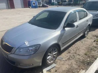 Skoda Octavia, 2009 года, 122 л.с. Транспортное средство: легковой седан Skoda Octavia 1.4 TSI, идентификационный номер VIN-номер TMBDJ21Z0AC003956, 2009 г.в., цвет серебристый, мощность двигателя, л.с.: 122, рабочий объем двигателя, куб.см: 1390, тип двигателя: бензиновый.