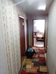 Жилое здание, кадастровый номер: 34:10:200001:458, адрес: обл. Волгоградская, р-н Камышинский, г. Петров Вал, ул. Речная, д. 25, площадь 122.1 кв. м., вид права доли: общая долевая 1/8. Данная сделка подлежит регистрации у нотариуса.