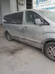 Hyundai Grand Starex 2011 года, VIN KMJWA37JABU356371