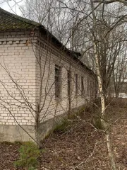 Контора 298 кв. м и земельный участок 1466 кв. м в Вологодской области. Кадастровый номер здания: 35:19:0309007:169. Назначение: нежилое. Количество этажей: 1, подземных этажей: 0. Общая площадь здания: 298 кв. м. Адрес: Российская Федерация, Вологодская область, Устюженский район, деревня…