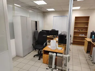 Нежилое помещение 636,6 кв.м, Санкт-Петербург, ул. Радищева, д. 39, Нежилое помещение - 636,6 кв. м с учетом неотделимых улучшений (25 поз.), адрес: Санкт-Петербург, ул. Радищева, д. 39, лит. Д, пом. 12-Н, цокольный этаж, кадастровый номер 78:31:0001210:4142, ограничения и обременения: ипотека до…