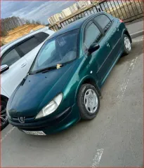 Пежо 206, 1999 год, зеленый, номер У683РО164, VIN VF32AK6C840415191, двигатель 1.4 л (1360 см³), мощность 75 л.с.