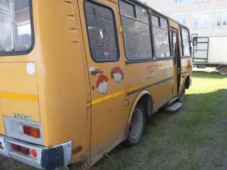 Автобус для перевозки детей ПАЗ 32053-70, идентификационный номер Х1М32050ЕХ70009573, год изготовления 2007, двигатель № 52340S 71007451, шасси (рама) № отсутствует, кузов (прицеп) № Х1М32050ЕХ70009573, цвет желтый. Модель автобуса: ПАЗ 32053-70. Год выпуска: 2007. VIN номер: Х1М32050ЕХ70009573…
