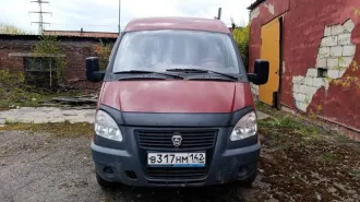 ГАЗ Соболь 27527, VIN X96275270N0943441, год выпуска 2022, гос. номер В317НМ142, кузов № 275200N0658072, двигатель № A27500N0302535, цвет красный, мощность двигателя 106.7 л.с., тип двигателя бензиновый, рабочий объем двигателя 2690 куб.см., с комплектом запасных колес, бывший в употреблении