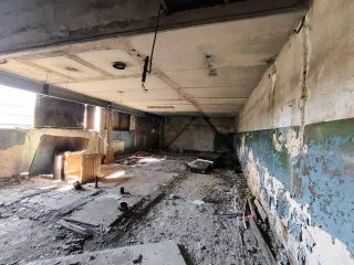 Помещения и земельный участок 3543 кв.м., Республика Коми. Земельный участок (к/н 11:20:0606003:686, адрес: Российская Федерация, Республика Коми, городской округ Ухта, г. Ухта, ул. 8 Марта), Нежилое помещение (к/н 11:20:0606004:298, адрес: Республика Коми, г.Ухта, ул.8-ое Марта, 20, объект № 6)…