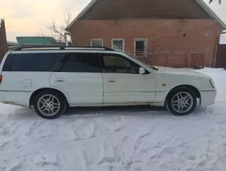 Легковой автомобиль, марка: Nissan, модель: Stagea, год изготовления: 2001, цвет: белый, VIN: отсутствует, ПТС: 24НК 397285, г/н: Н492КТ19, двигатель №: 210253B, кузов №: WHC34-036044