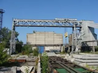 Промышленный комплекс 13,6 га Абакан Хакасия. Недвижимое имущество, расположенное по адресу: Республика Хакасия, г. Абакан, ул. Молодежная, д.20: Нежилое здание (административно-лабораторный корпус), кад.№19:01:080501:1385, пл.1831,5 кв.м. Нежилое здание (гараж для грузовых машин на 40 мест)…