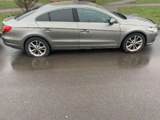 Volkswagen Passat, 2011 г.в., идентификационный номер (VIN) WVWZZZ3CZCE524387, в залоге у ООО МФК «КЭШДРАЙВ».