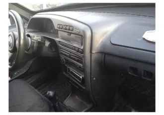 ВАЗ 21150 2003 года выпуска, цвет золотисто-серый. VIN: XTA21150033552467, ПТС: 22OP458159, государственный номер В867ХТ22. Изготовитель: Россия. Мощность двигателя 78 л.с. (57.4 кВт), разрешенная максимальная масса 1410 кг, масса без нагрузки 985 кг.