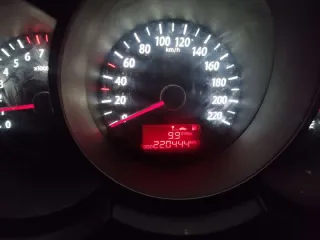 Kia Cerato 2009 Транспортное средство Kia Cerato, 2009 идентификационный KNAFH221295800763, светло-серый, ГРЗ К751АТ774, мощность двигателя 126 (92,7) л.с. (кВт), объем двигателя 1 591,00 см.куб. С имуществом можно ознакомиться по предварительной записи по номеру телефона:8-996-230-89-69, либо…