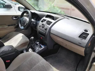 Renault Megane, 2006 года, 113 лс, 240904 км, легковой седан Renault Megane II C2E16 115 E2, 2006 года выпуска, VIN: VF1LM1B0H36655856, двигатель модель K4MD812 R022801 (1,6 л), СТС 40 04, 239055, ПТС 77 ТТ 962289