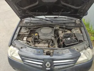 Renault Logan SR 2008, легковой автомобиль (VIN: X7LLSRABH8H194060). Марка: Renault, модель: Logan SR, привод: передний, объем двигателя: 1598.0, мощность: 67.0, экологический класс: 3, пробег: 301868, госзнак: X 449 OA 199, коробка передач: механика, вид транспорта: легковое, VIN…