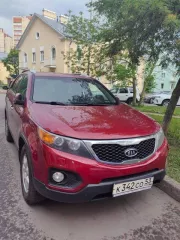 КИА XM Sorento, VIN: KNAKU811DB5178593, год изготовления 2011, цвет кузова  кабины, прицепа : красный. Является предметом залога ПАО СКБ Приморья  Примсоцбанк