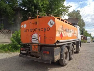 МАЗ 64229032, 1996 года еще автомобиль марки МАЗ 64229032, 1996 г.в., гос.номер М223ВВ138, идентификационный номер ХТМ642290Т0011304, цвет кузова белый, шасси №0011304