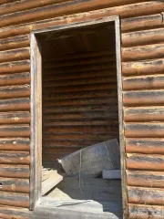 Объекты незавершенного строительства и земельный участок площадью 4999 кв.м. в Калужской области.