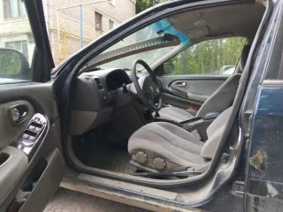 Nissan Maxima 2000 года, 140 л.с., пробег 222222 км. VIN: JN1CAUA33U0052696, госномер Н708НВ62, объем двигателя 1995 куб.см., цвет синий, механическая КПП, передний привод. Автомобиль не на ходу. Требуется полный ремонт и покраска кузова, имеются значительные повреждения от коррозии. Электроника не…
