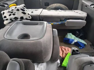 Toyota Sienna 2004 года, 218 л.с., пробег 100000 км, АКПП. Легковой автомобиль Toyota Sienna LE, 2004 г.в., VIN 5TDZA23C74S113839.