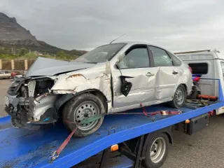 LADA 219070 2015 года выпуска. Цвет кузова серый, тип транспортного средства — легковой комби (хэтчбек). VIN: XTA219170FY174392, регистрационный знак К227СР126. Рабочий объем 1596 см³, мощность двигателя 78.01 кВт (106.1 л.с.), экологический класс 4. Имеется ограничение — запрет на регистрационные…
