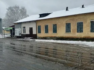 Баня 379.9 кв.м в Нижегородской области. Нежилое здание по адресу: Нижегородская область, Володарский район, п. Смолино, ул. Бубнова, зд. 1. Назначение: нежилое, наименование: Баня. Год завершения строительства: 1960, количество этажей: 1, в том числе подземных 0, площадь 379,9 кв.м, кадастровый…