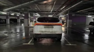 Jetour X70+ 2023 Jetour X70+, 2023 года, 190 лс, 99263 км, АКПП Jetour X70+, 2023 года, 190 лс, 99263 км, АКПП Автомобиль марки Jetour, модель Х70 PLUS, 2023 года выпуска, VIN:HJRPBGGB2PF139378