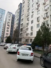 Квартира 77,1 кв. м, Ростовская область, жилое помещение (квартира) площадью 77,1 кв. м с кадастровым номером 61:44:0072704:2917 по адресу: Ростовская область, г. Ростов-на-Дону, ул. Извилистая, д. 8б, кв. 75, реестровый номер федерального имущества П13610060587. Общая площадь: 77.1. Расположение…