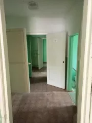 нежилое здание с кадастровым номером 02:38:090111:460, площадью 127,5 кв.м., земельный участок с кадастровым номером 02:38:090111:1106, площадью 778 кв.м., категория земель: земли населенных пунктов, вид разрешенного использования: административное здание Федеральной службы по надзору прав…
