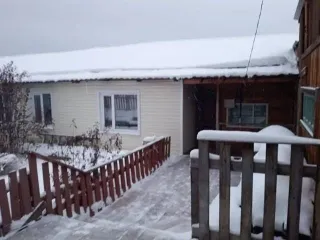 Квартира 40,2 кв.м, участок 771 кв.м Иркутская обл. 1/2 доли в праве собственности на квартиру с кадастровым номером 38:12:040104:2864, площадью 40,2 кв.м., адрес: Иркутская обл., р-н. Нижнеилимский, р.п. Рудногорск, ул. Мира, д. 12, кв. 1. 1/2 доли в праве собственности на земельный участок с…