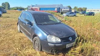 LADA 21140 2006, VOLKSWAGEN GOLF 2005 Легковые автомобили марок ВАЗ, VOLKSWAGEN Информация о лоте, а также сведения об имеющихся ограничениях/обременениях указаны в приложении "Информационное извещение". Имущество продается в том виде, в каком оно есть, и в случае продажи возврату/обмену не…